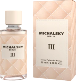 III Woman, EdP 25 Ml 7 III Woman, EdP 25 Ml -Berühmt Kosmetikladen MAM 6401419 SHOP IMAGE 1.4