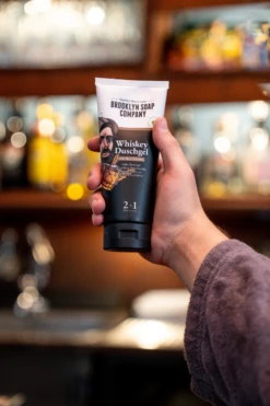 Whiskey Duschgel -Berühmt Kosmetikladen MAM 8385842 SHOP IMAGE 1.4